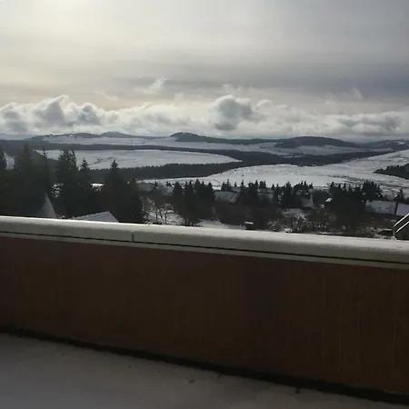 Logement Le Lac Bleu * Super Besse